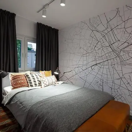 Apartament Metro Ksiecia Janusza Appartamento *